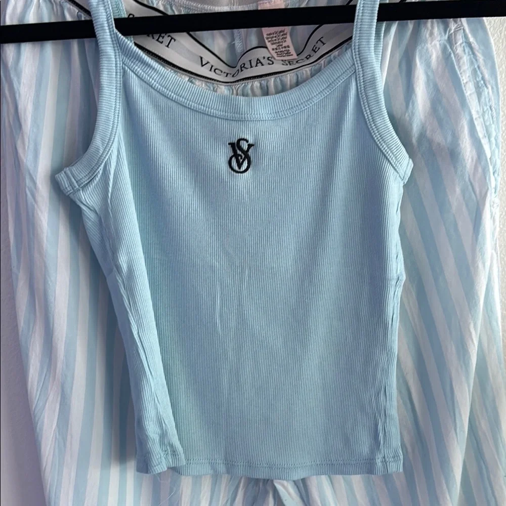 Victoria's Secret Sky Blue Sleepwear Set - Picture 2 of 10